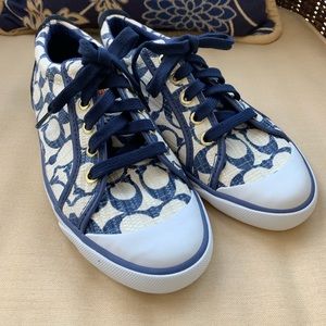 COACH Barrett Sneakers Navy and White